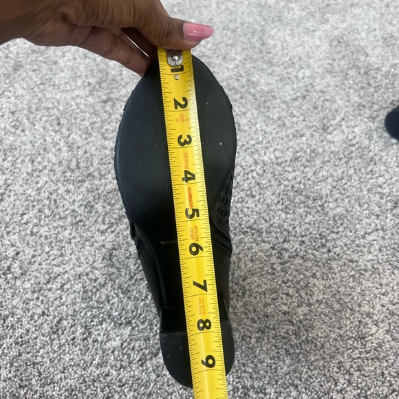 Made In Italy Black Genuine leather Cutout Peep Toe Block Heel Ankle Boots US 9 - Picture 11 of 11